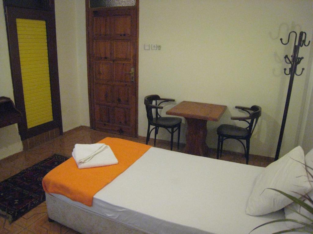 Paris Hotel Selçuk Cameră foto